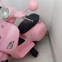 Vespa lamas toys