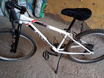 bici btwin rockrider ST100 mis. 24