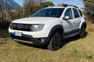 Dacia Duster 1.5 dCi 110CV Start&Stop 4x4 Lauréate