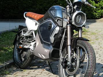 Caferacer 125 elettrico