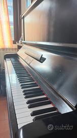 Pianoforte verticale Stephan Hain Krefeld d'epoca