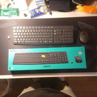 Tastiera Logitech MK235