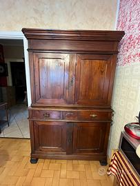 Credenza antica fine 800