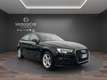 AUDI A3 SPB 35 TFSI COD S tronic Business