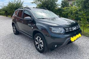 Dacia Duster, 1.3 TCe 130, 4*2 Prestige-SUV 9.500