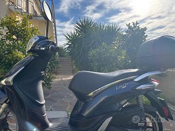 Liberty 125 ABS