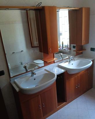 Bagno doppio lavabo