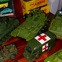 Grande collezione oltre 50 Dinky Toys originali