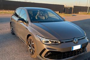 Wolfswagen Golf8