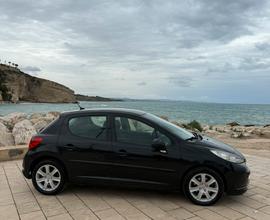 PEUGEOT 207 1.4 hdi XS