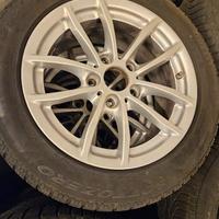 4 Cerchi in lega BMW 1-3 con gomme Pirelli 205 55 