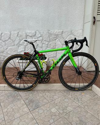 Bici da corsa telaio Look in carbonio