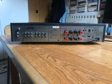 Amplificatore stereo