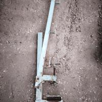 Parapetti zincati regolabili per tetti pz 7