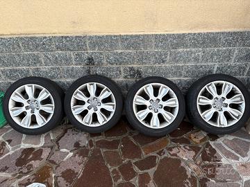 pneumatici con cerchi lega Audi originali