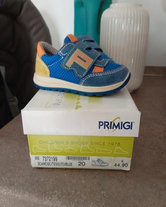 Scarpe Primigi mai usate numero 20.