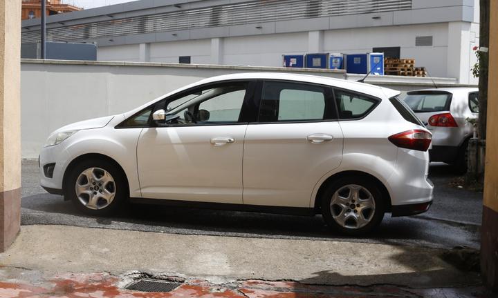 Ford c max 1.6 120 CV GPL