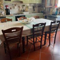 Tavolo cucina + sedie