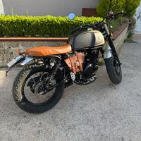 Moto Cafè Racer | MUTT AKITA 250cc