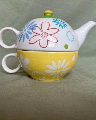 Teiera e tazza