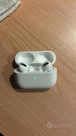 Apple AirPods Pro (1ª Generazione)