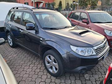 SUBARU Forester 2.0 D 4WD