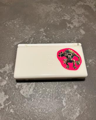 Nintendo DS Lite