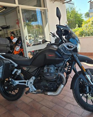 Moto Guzzi V 85 TT STRADA TRAVEL 2024 KM 4.115 !!!