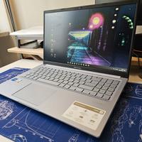 Asus VivoBook i7 16GB 512SSD Pari Nuovo + 3 Gara