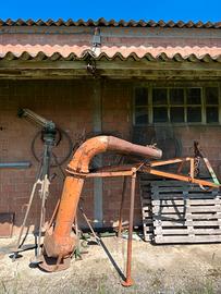 Pompa per irrigazione con getto e cavalletto
