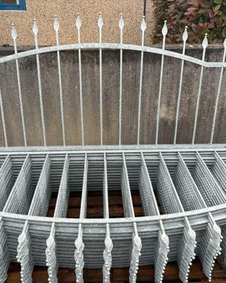 Recinzione modulare zincata a caldo con cimasa €/m