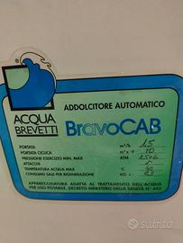 Addolcitore a sale automatico