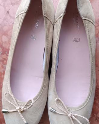 Scarpe in camoscio 