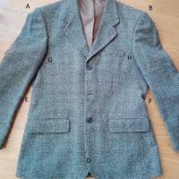 Giacca con toppe ai gomiti a tre bottoni