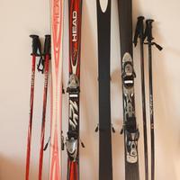Sci Nordica e Head con scarponi e bastoncini