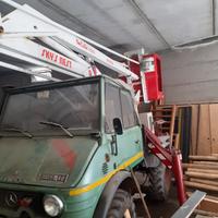 Autocarro MERCEDES - BENZ - UNIMOG