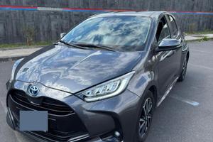 Toyota Yaris Hybrid Trend 2022 - Keyless