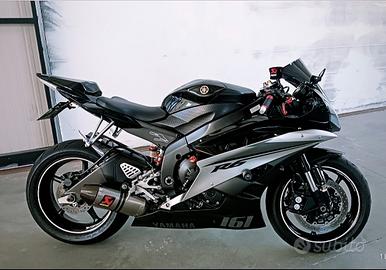 Yamaha YZF R6 - 2008