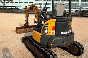 Komatsu PC20MR-2