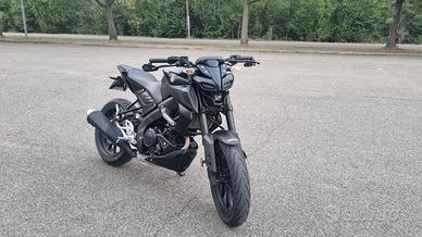 Yamaha mt 125 