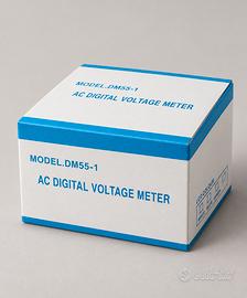 voltmetro digitale da presa DM55-1 con display LCD