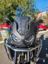 Honda Africa Twin CRF1100L 2023 nera-rossa manuale