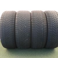 Gomme Goodyear Ultragrip 245 50 19 inverno