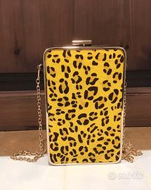 Pochette stampa animalier rigida