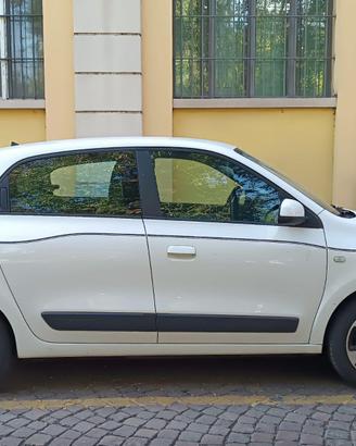 Twingo III  1.0 sce Lovely 69cv edc.