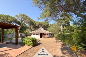 Villa indipendente con grande giardino