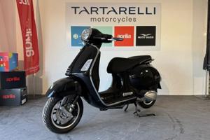Vespa GTS 310 SUPER 310 HPE E5+ NERO CONVINTO