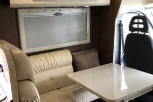 Camper semi-integrale Roller team T-Line