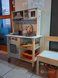Cucina giocattolo bambini -  come nuova 