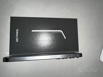 Samsung GalaxyS25 128GB+batteria 100+Spigen Aramid